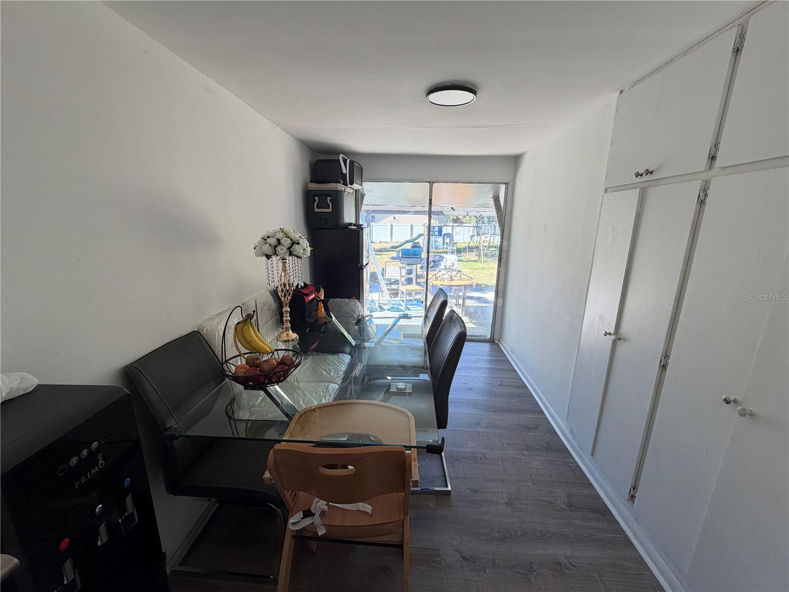 Image 8 of 17 For 10410 Sassafras Street