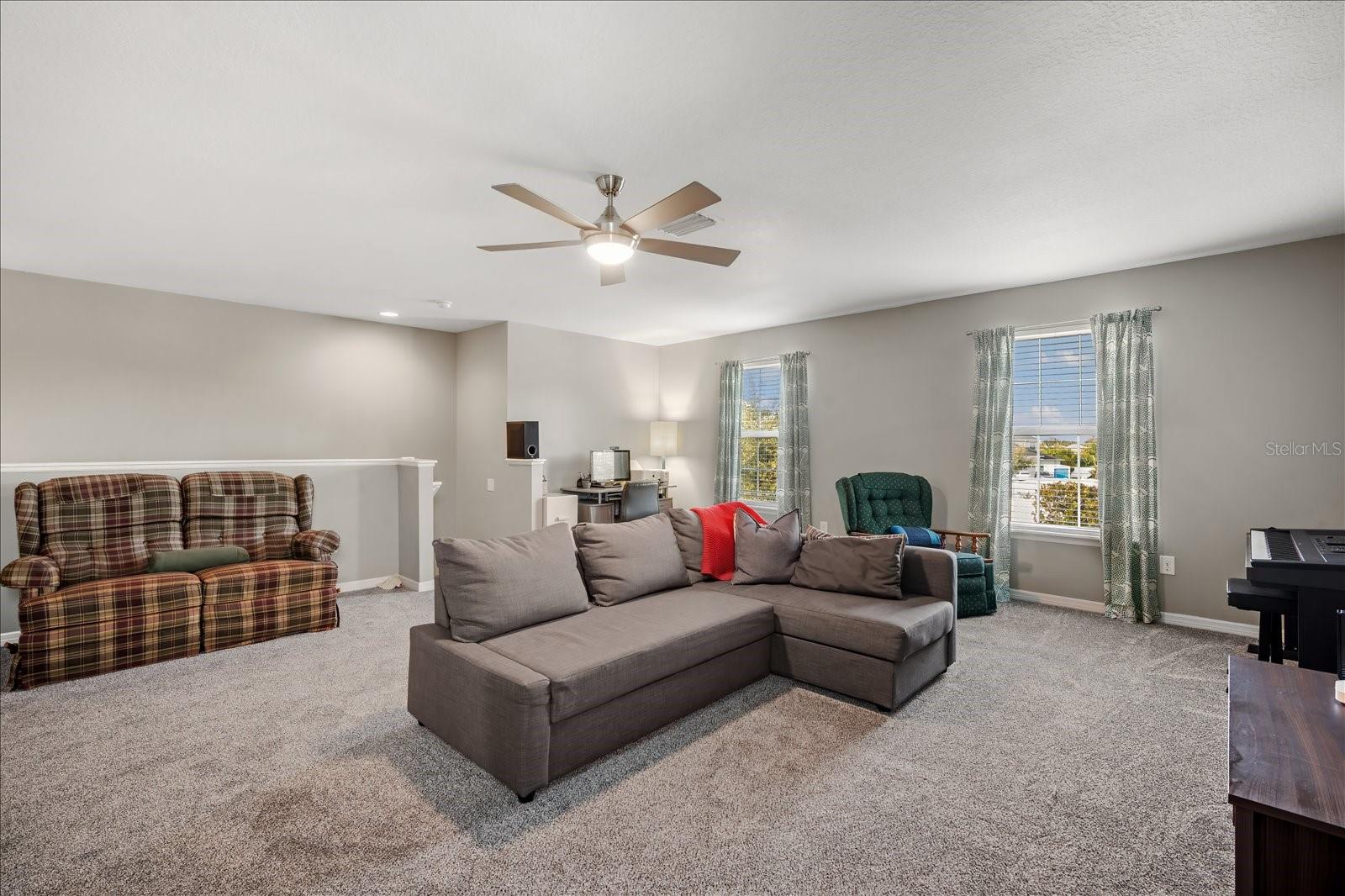 Image 16 of 33 For 12432 Fairlawn Drive