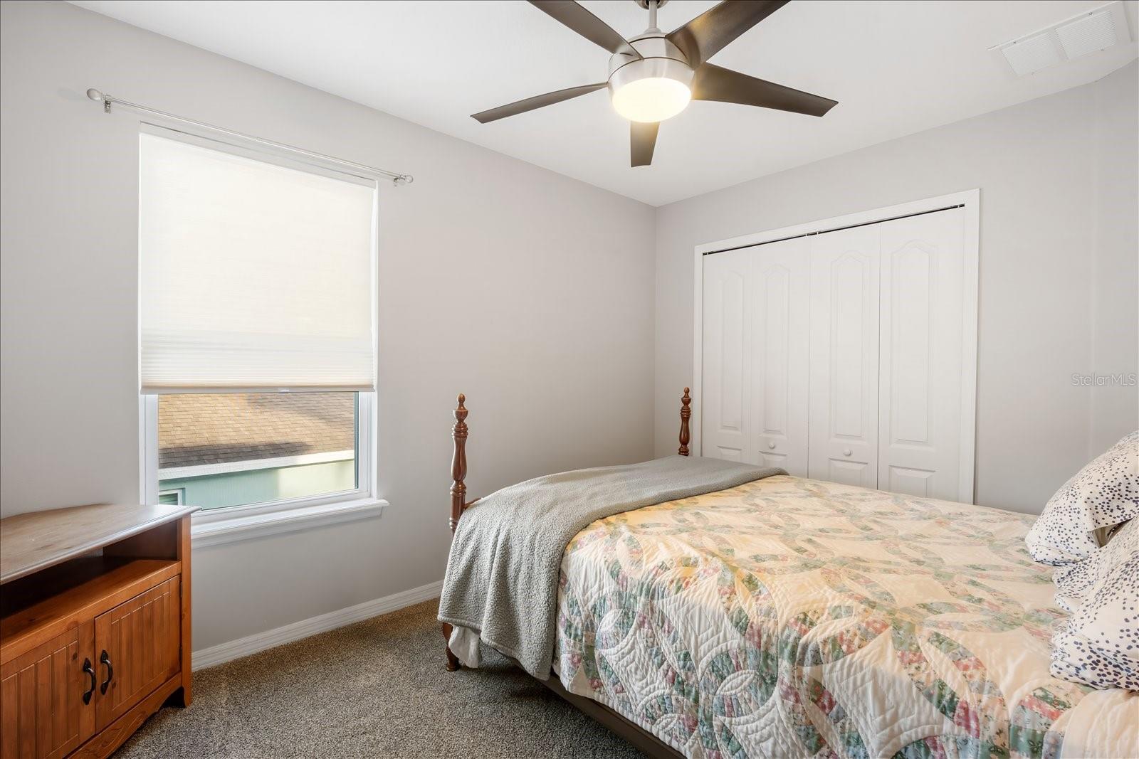 Image 17 of 33 For 12432 Fairlawn Drive