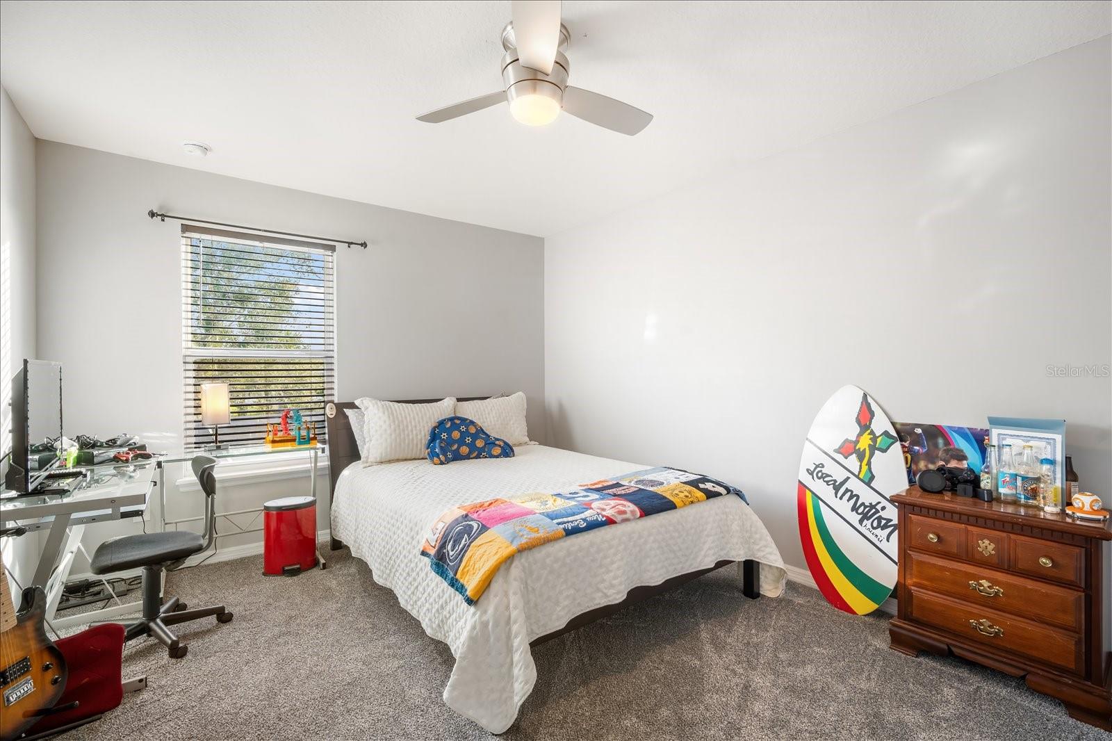 Image 20 of 33 For 12432 Fairlawn Drive