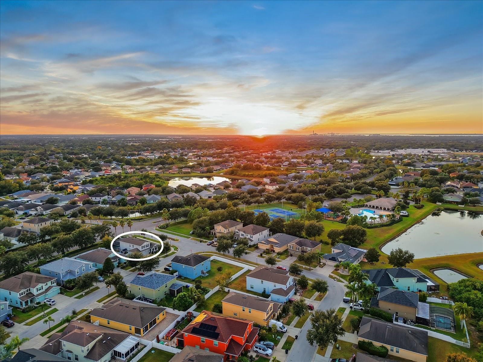 Image 28 of 33 For 12432 Fairlawn Drive