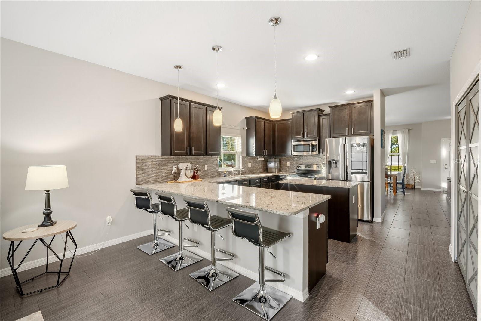 Image 6 of 33 For 12432 Fairlawn Drive