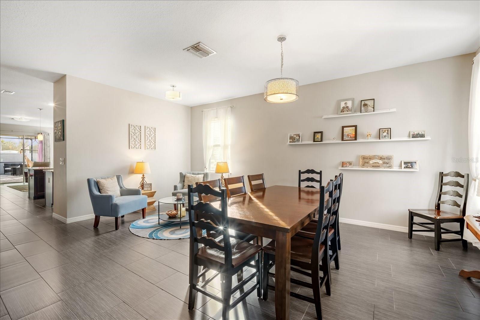 Image 9 of 33 For 12432 Fairlawn Drive