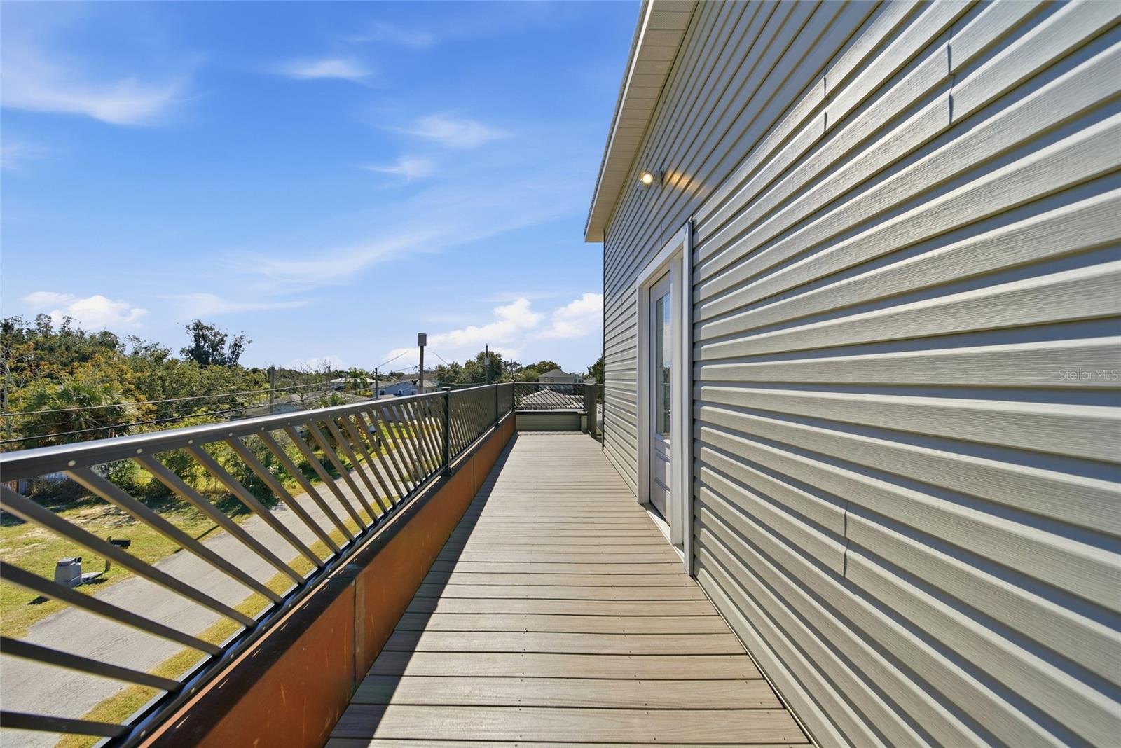 Image 28 of 39 For 14233 Shiloh Court