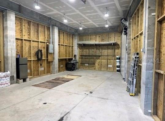 Image 32 of 39 For 14233 Shiloh Court