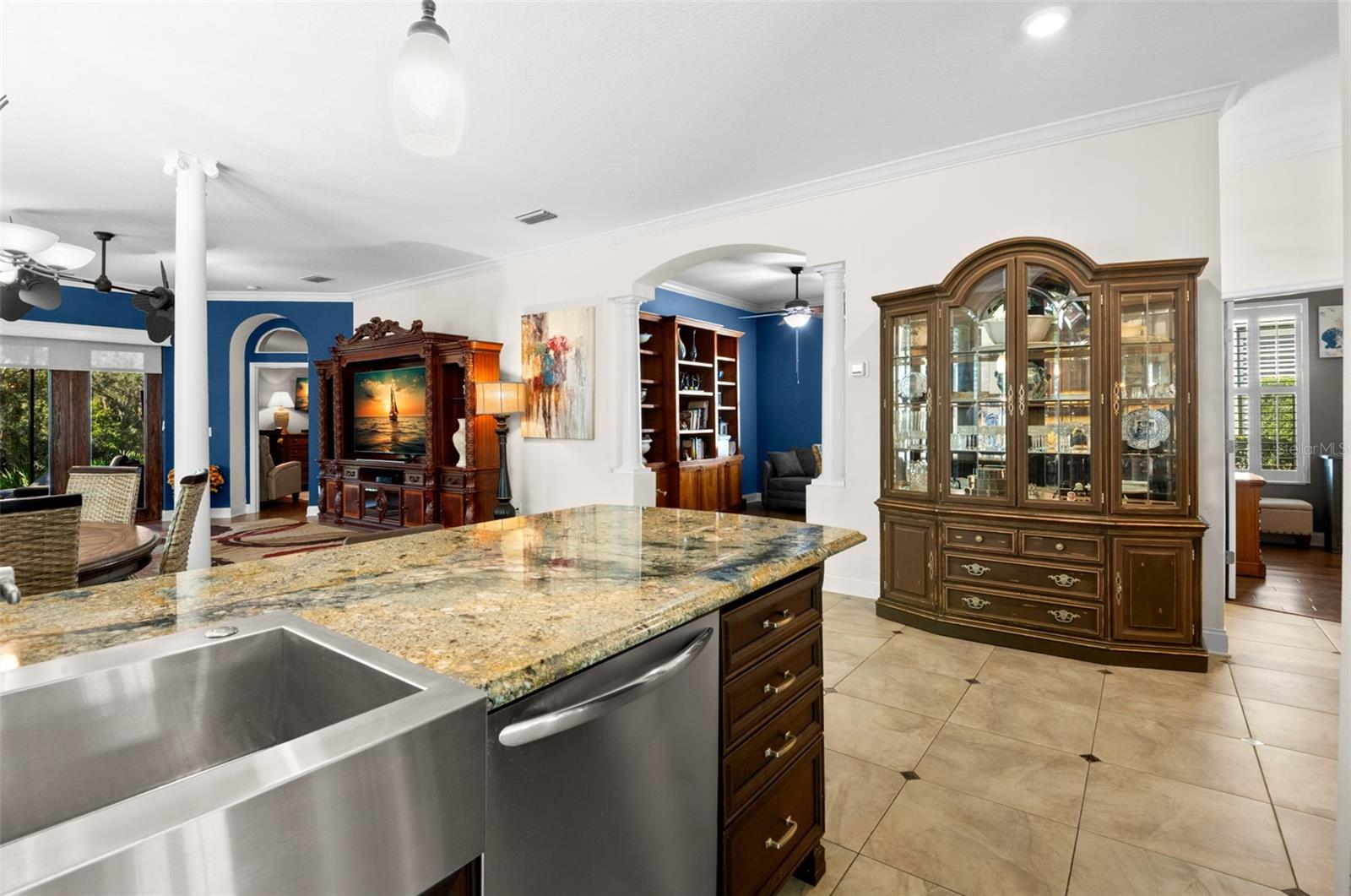 Image 19 of 53 For 1498 Woodstream Drive