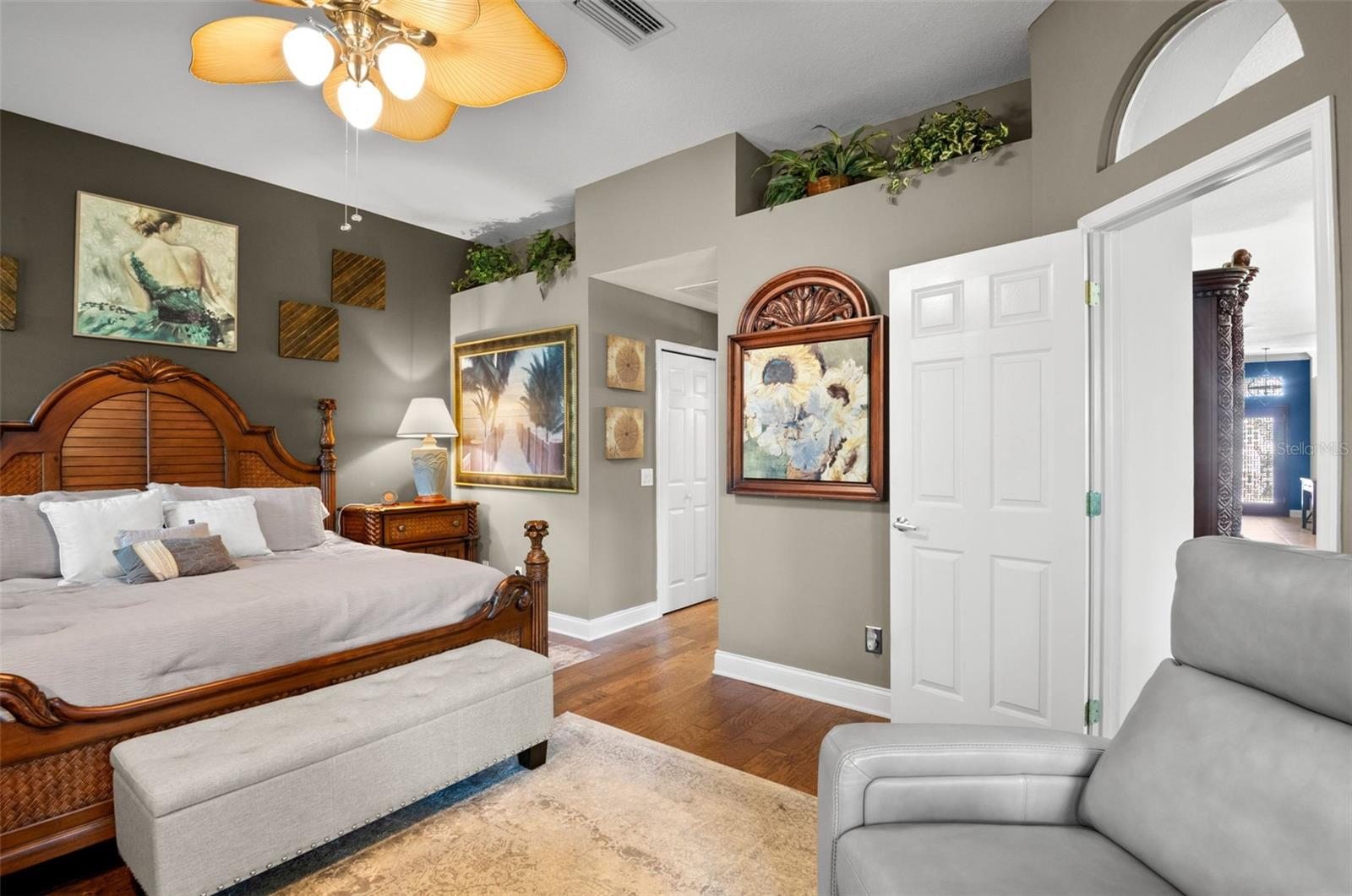 Image 29 of 53 For 1498 Woodstream Drive