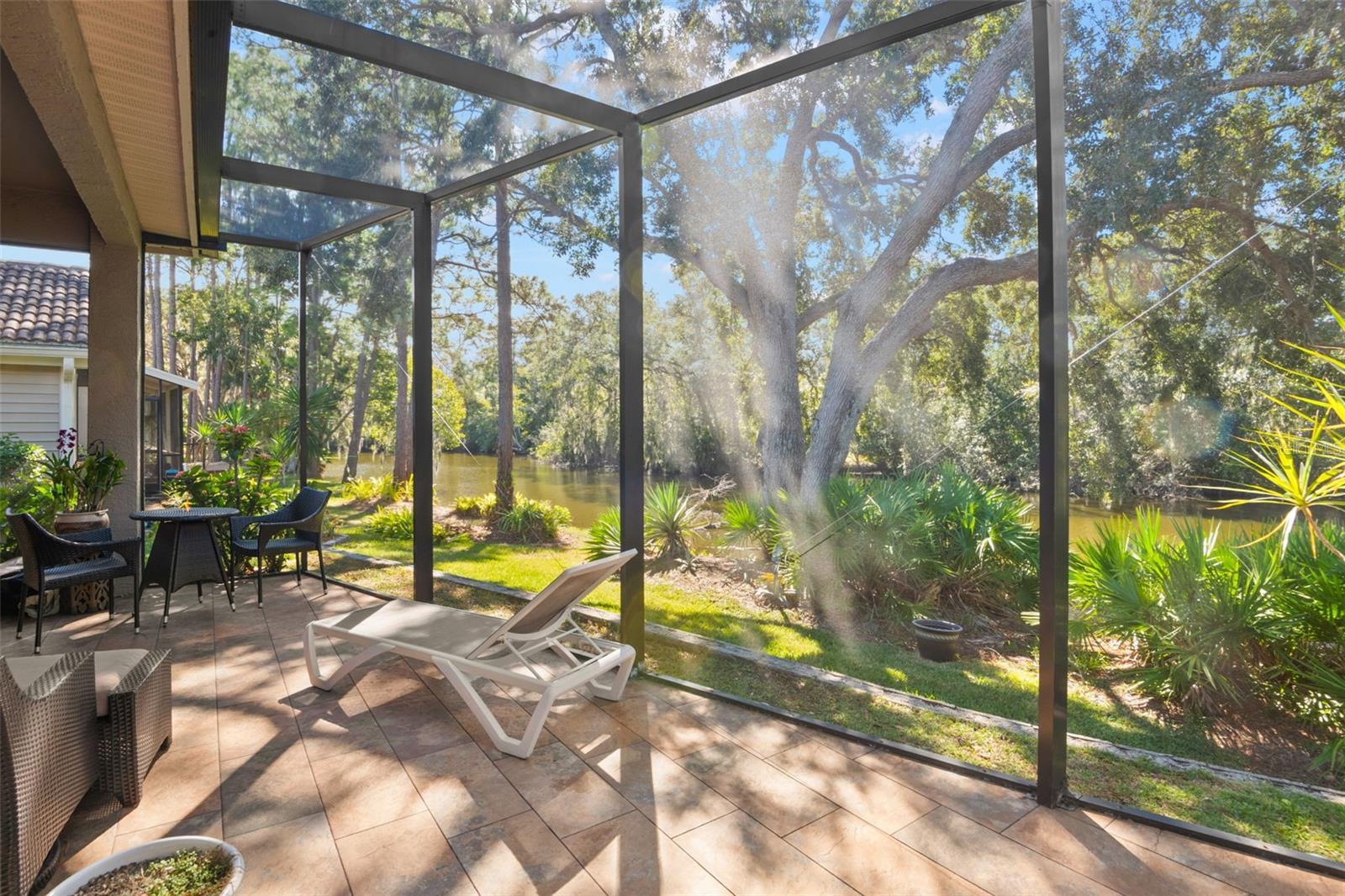 Image 37 of 53 For 1498 Woodstream Drive