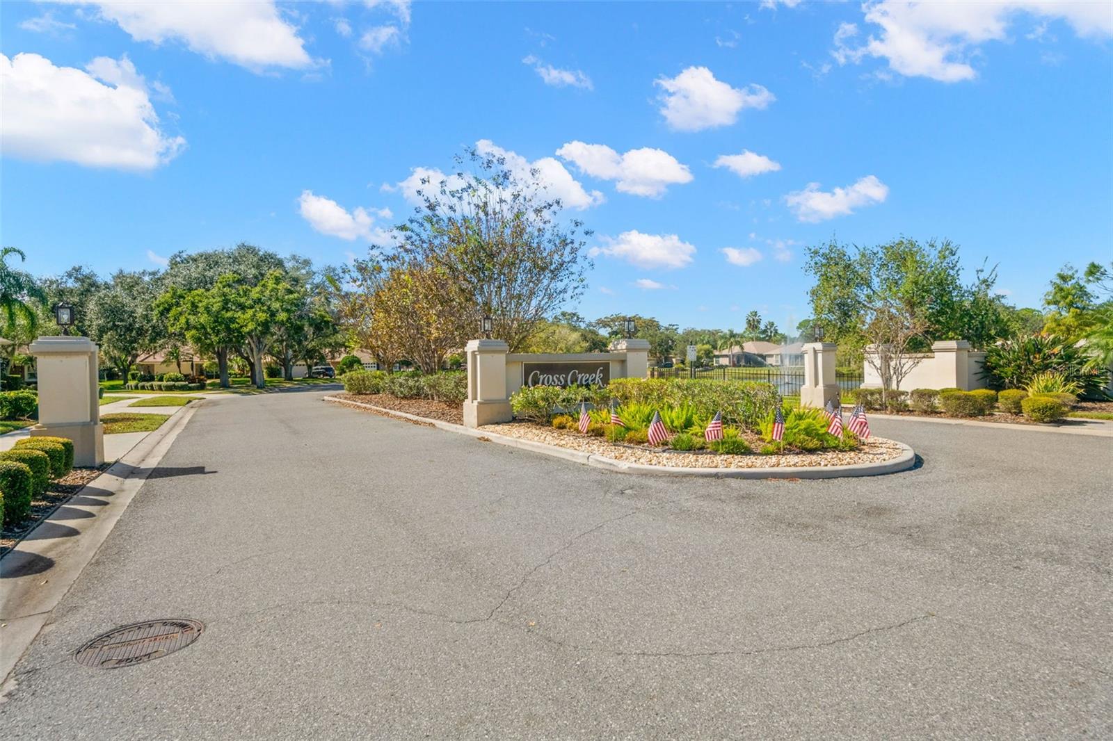 Image 40 of 53 For 1498 Woodstream Drive