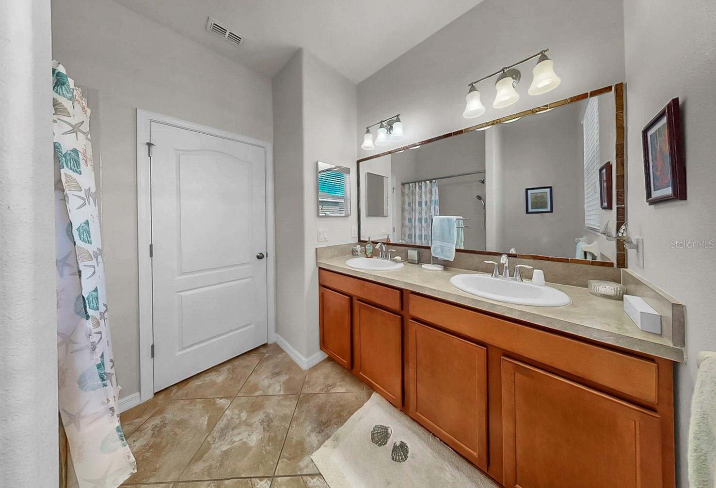 Image 39 of 72 For 2434 Dakota Rock Drive