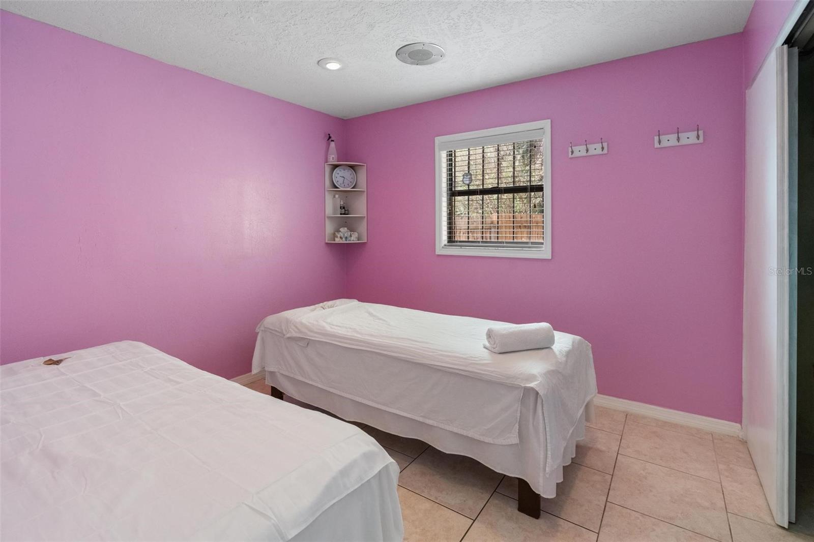 Image 13 of 30 For 4900 33rd Avenue N