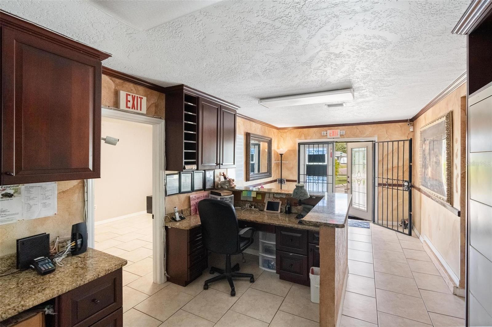 Image 7 of 30 For 4900 33rd Avenue N