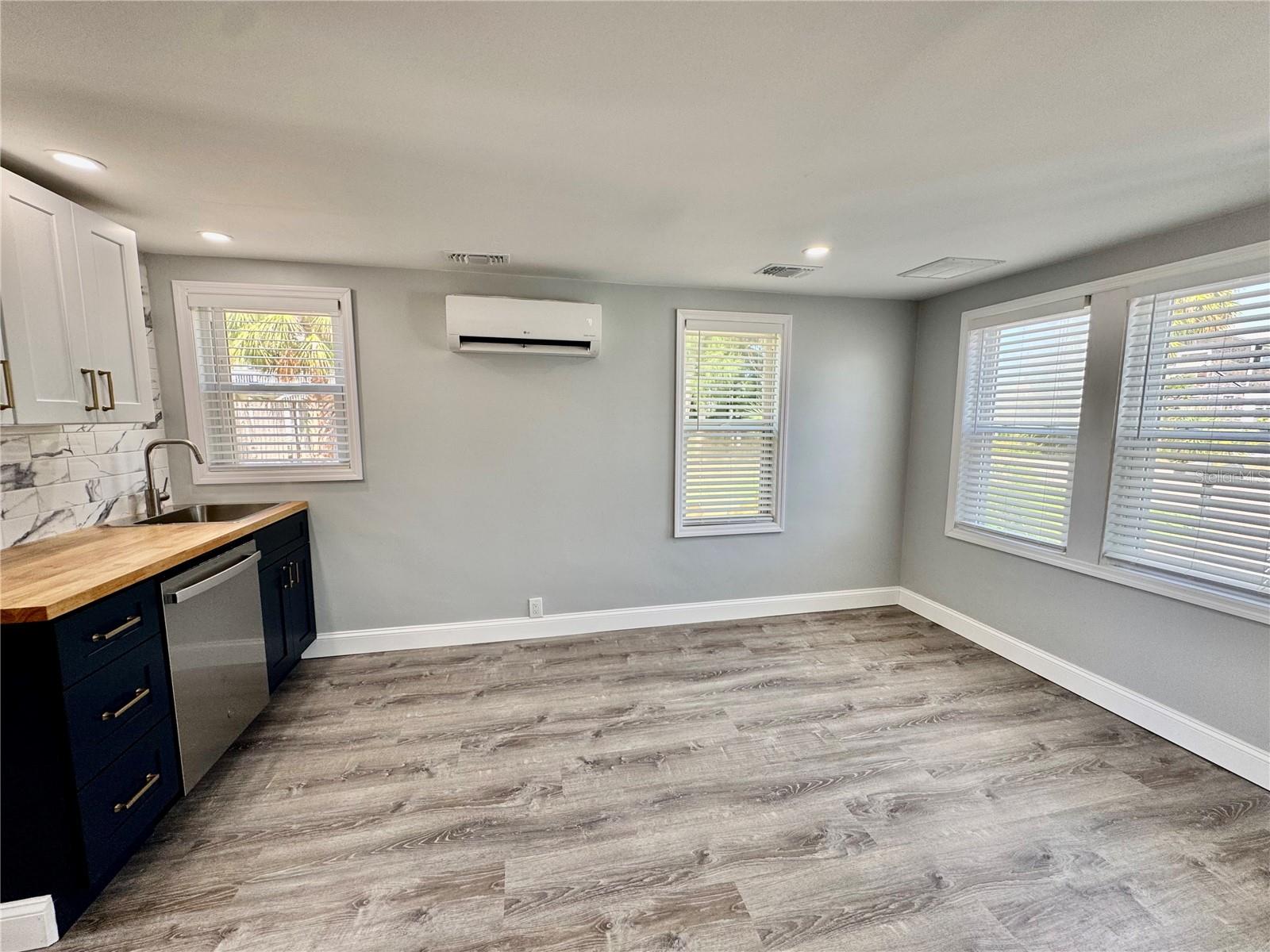 Image 8 of 16 For 119 125th Avenue A