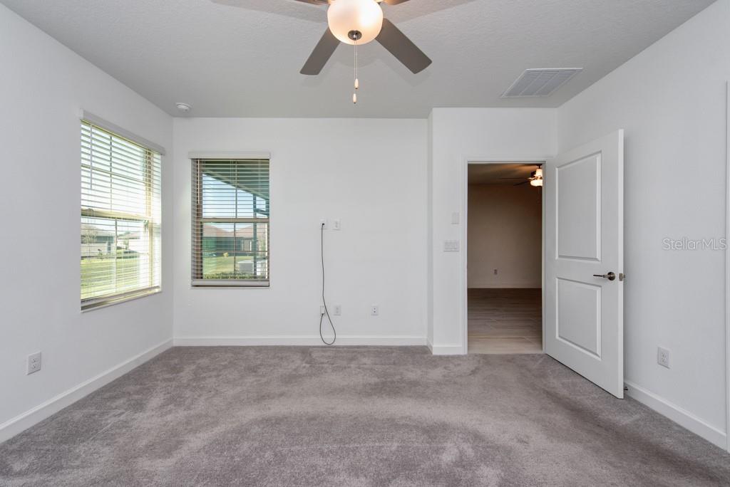 Image 14 of 40 For 10976 Gable Dig Loop