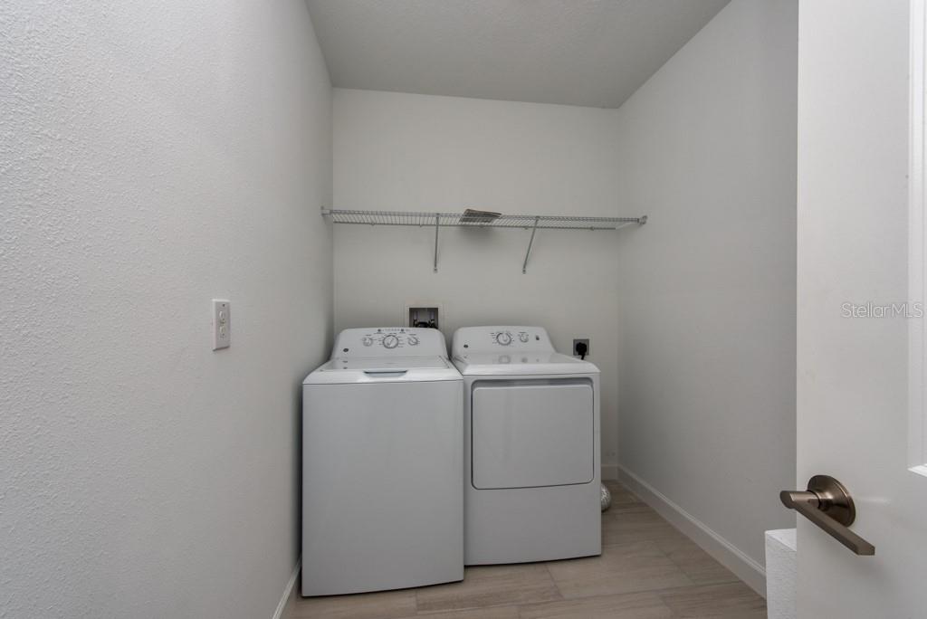 Image 20 of 40 For 10976 Gable Dig Loop