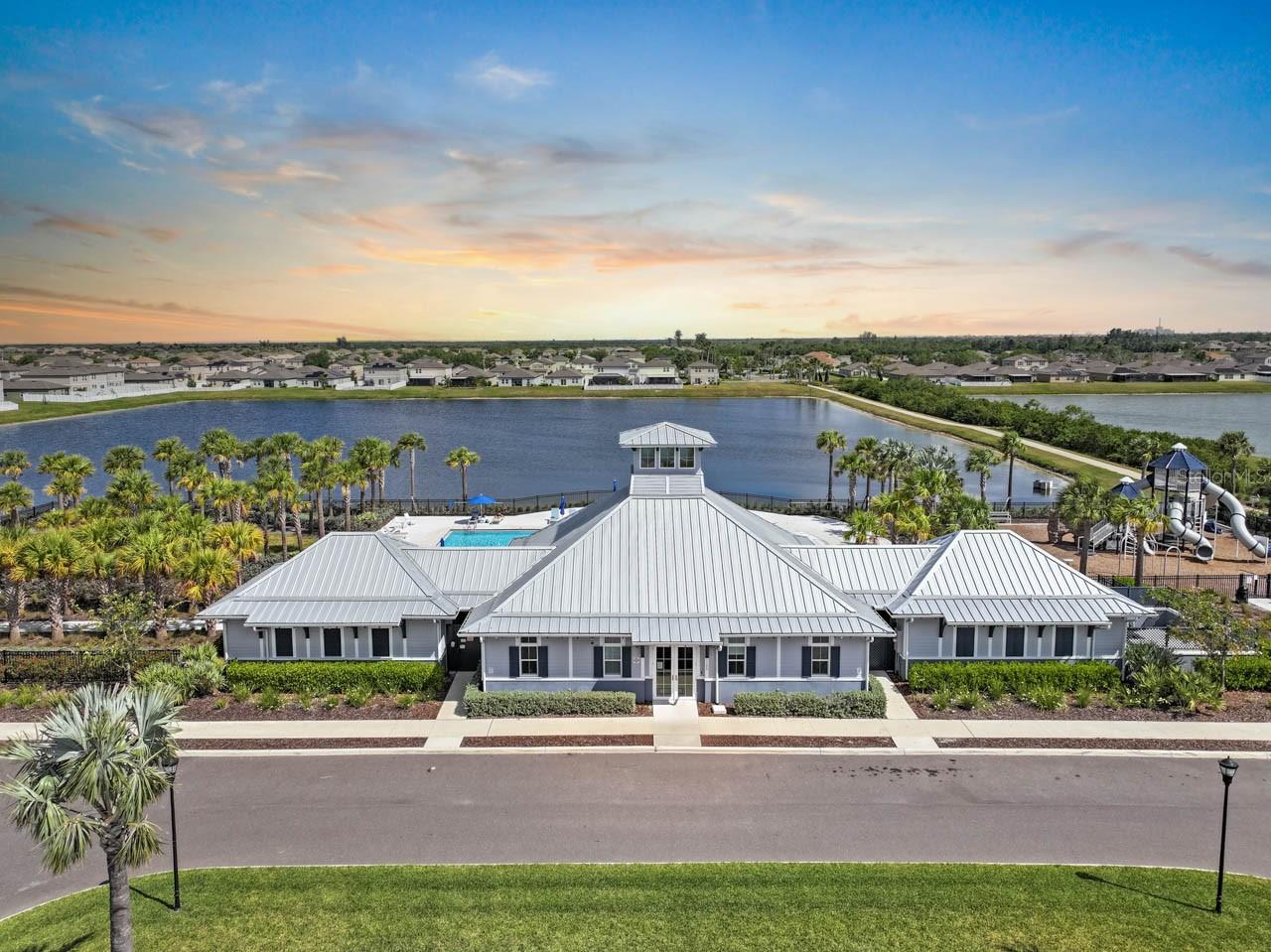 Image 24 of 37 For 889 Calico Scallop Street