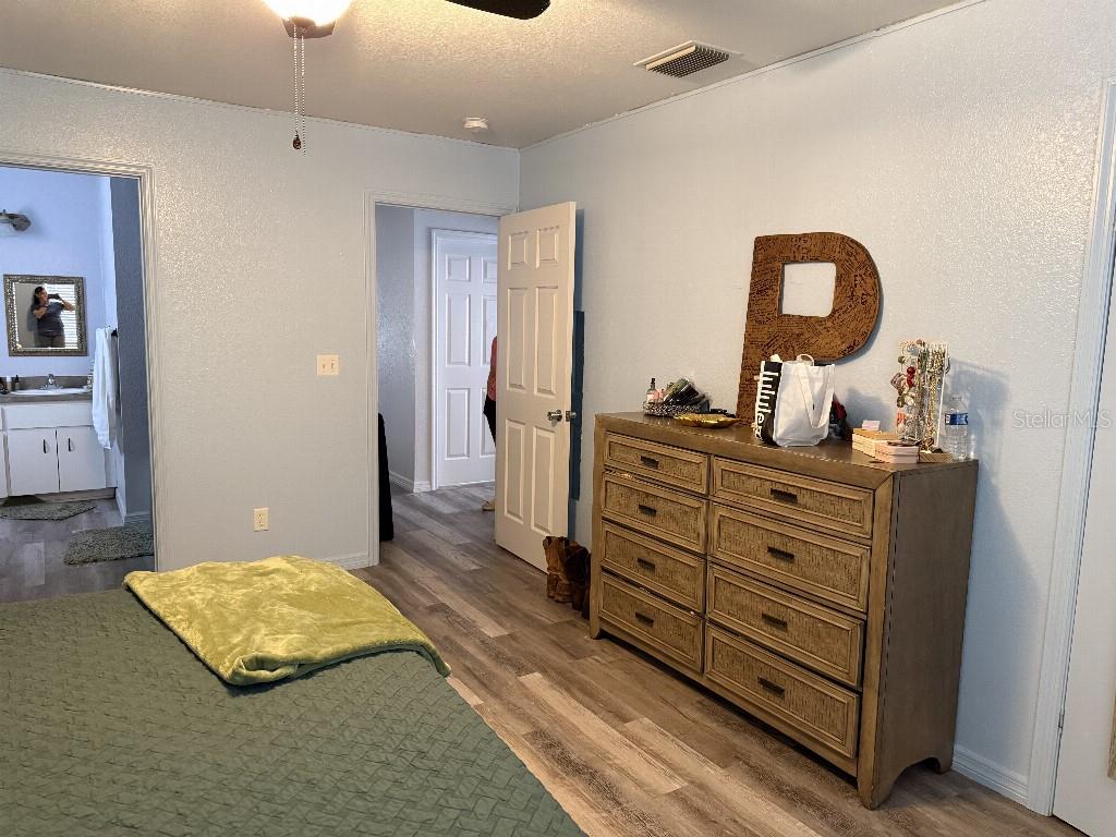 Image 12 of 17 For 230 9th Avenue