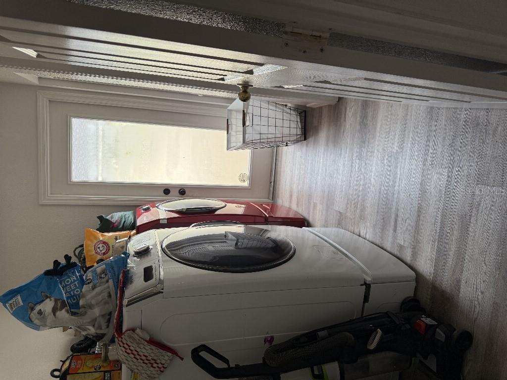 Image 9 of 17 For 230 9th Avenue