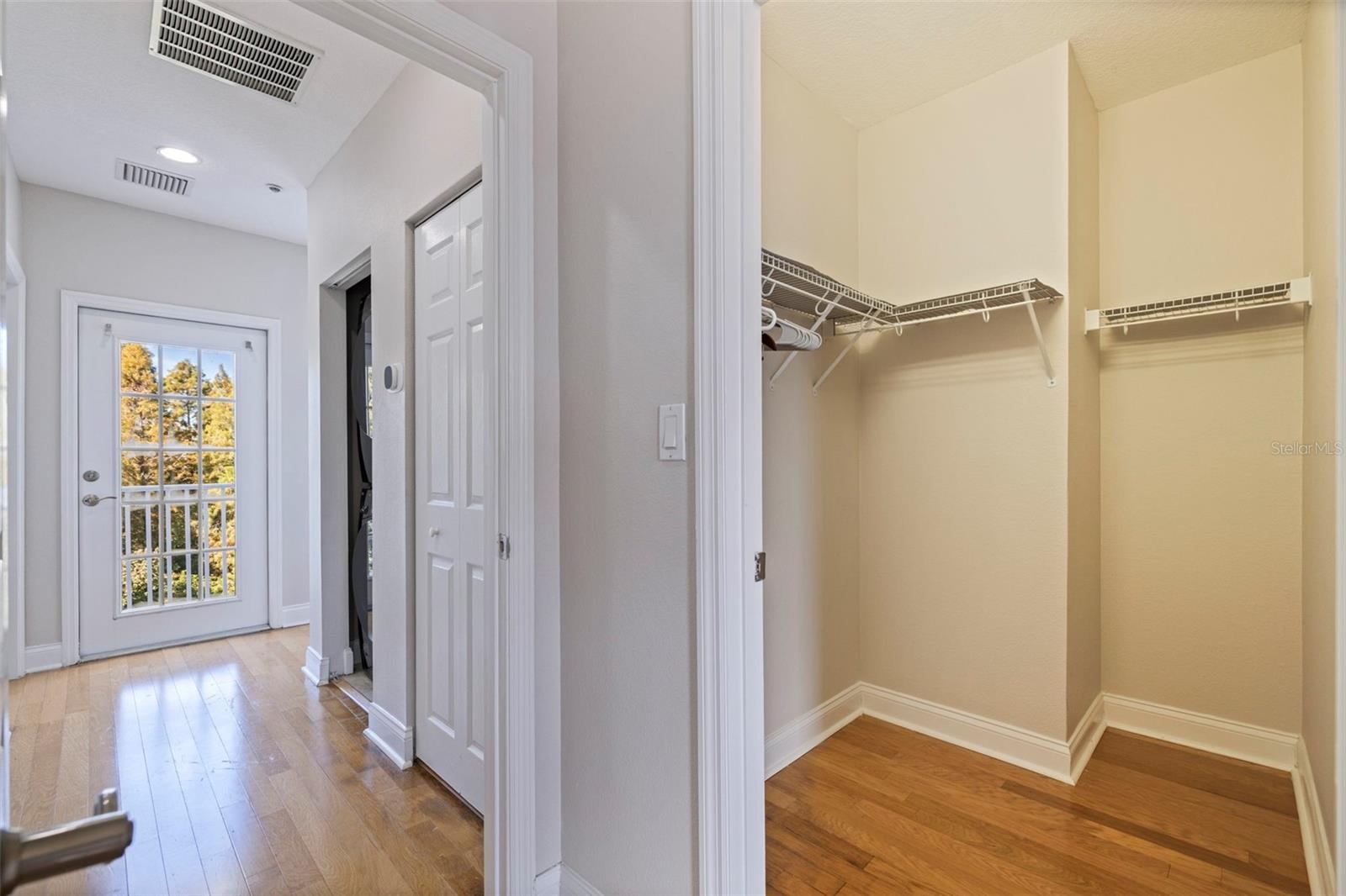 Image 23 of 40 For 4626 Legacy Park Drive