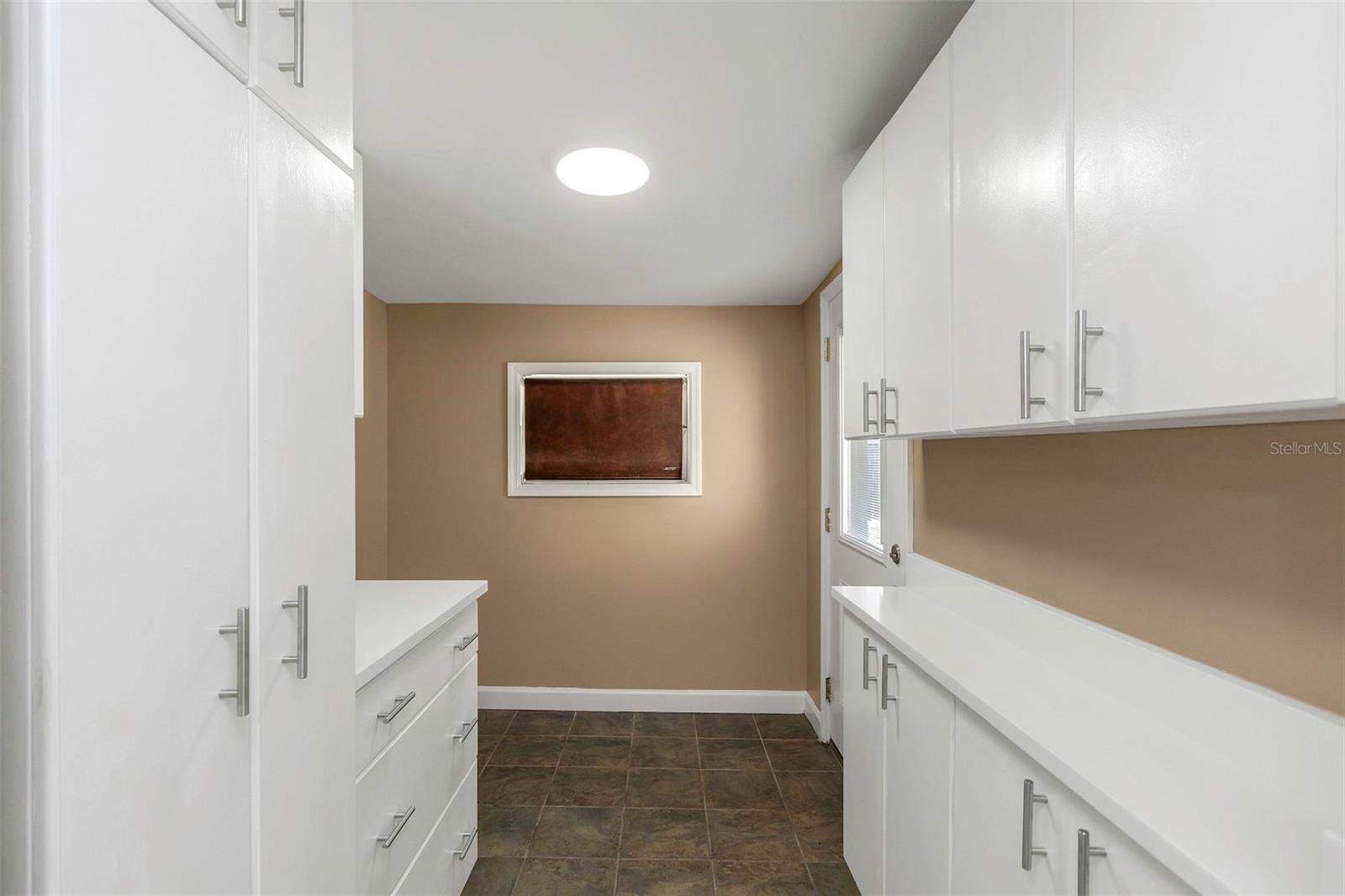 Image 18 of 55 For 4622 El Prado Boulevard