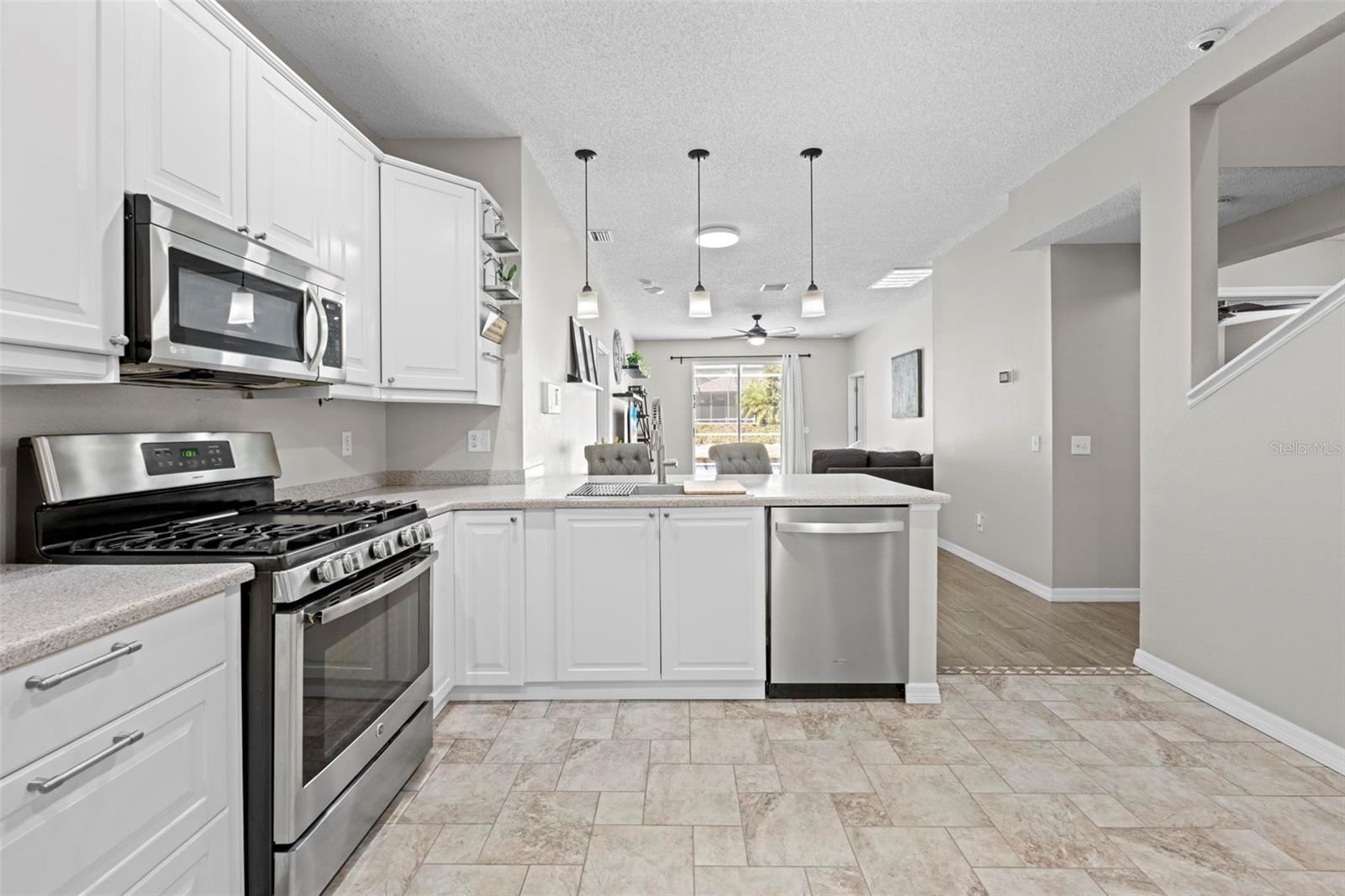 Image 27 of 80 For 10447 Peppergrass Court