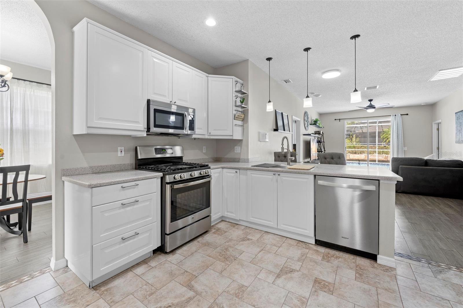 Image 28 of 80 For 10447 Peppergrass Court