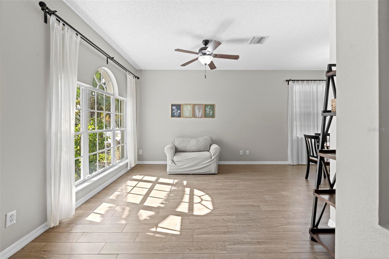 Image 34 of 80 For 10447 Peppergrass Court