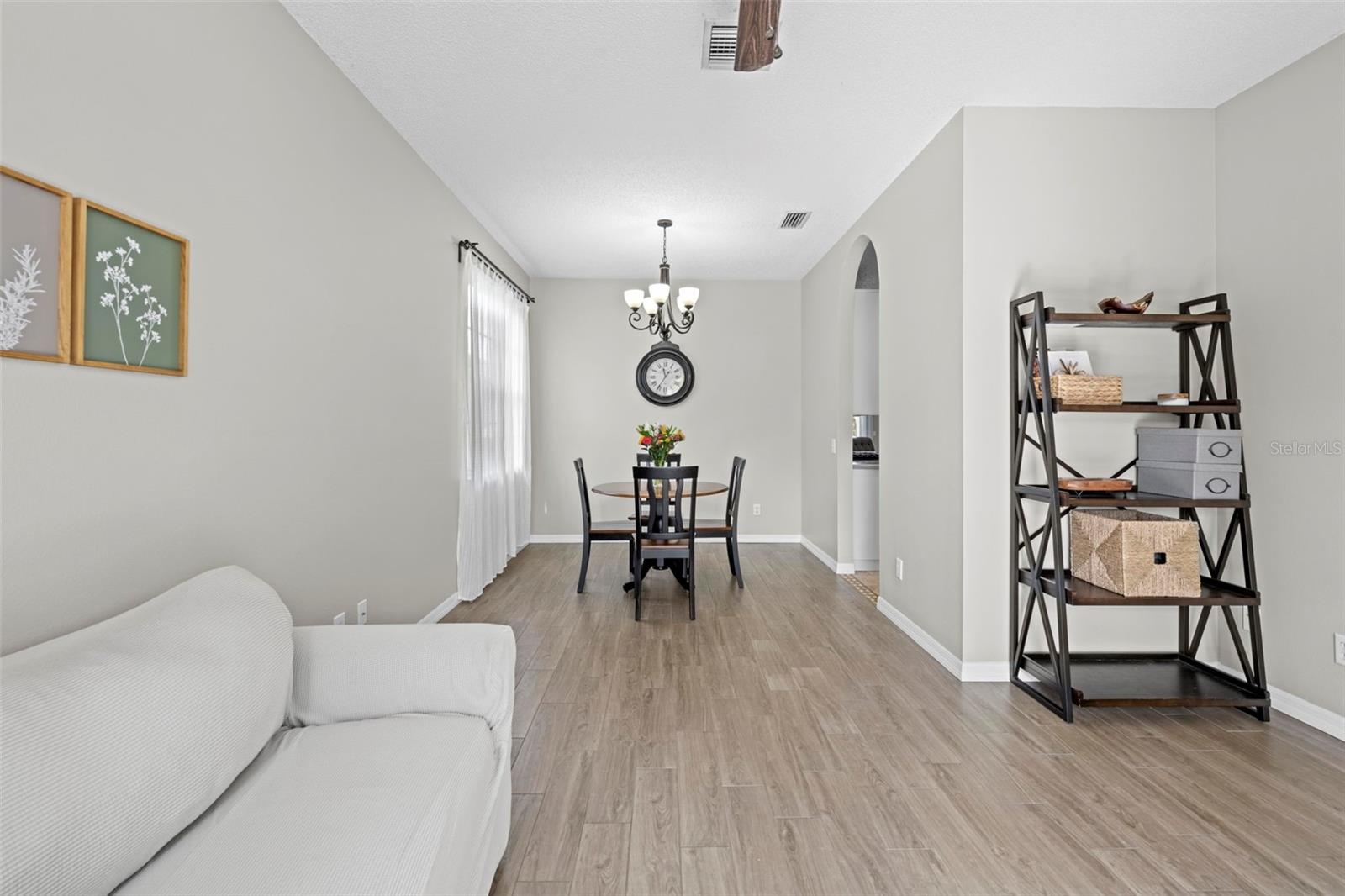 Image 36 of 80 For 10447 Peppergrass Court