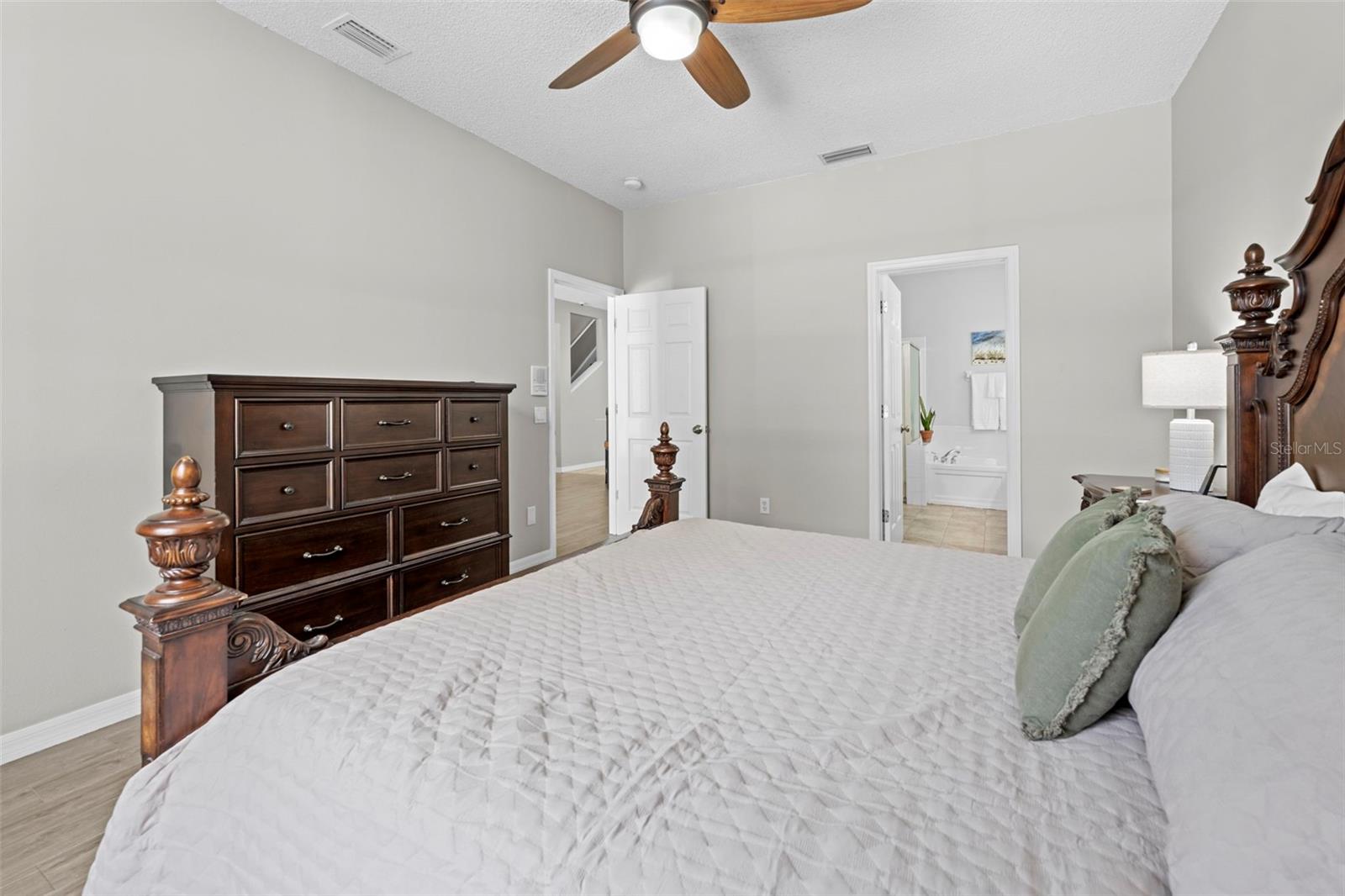 Image 40 of 80 For 10447 Peppergrass Court