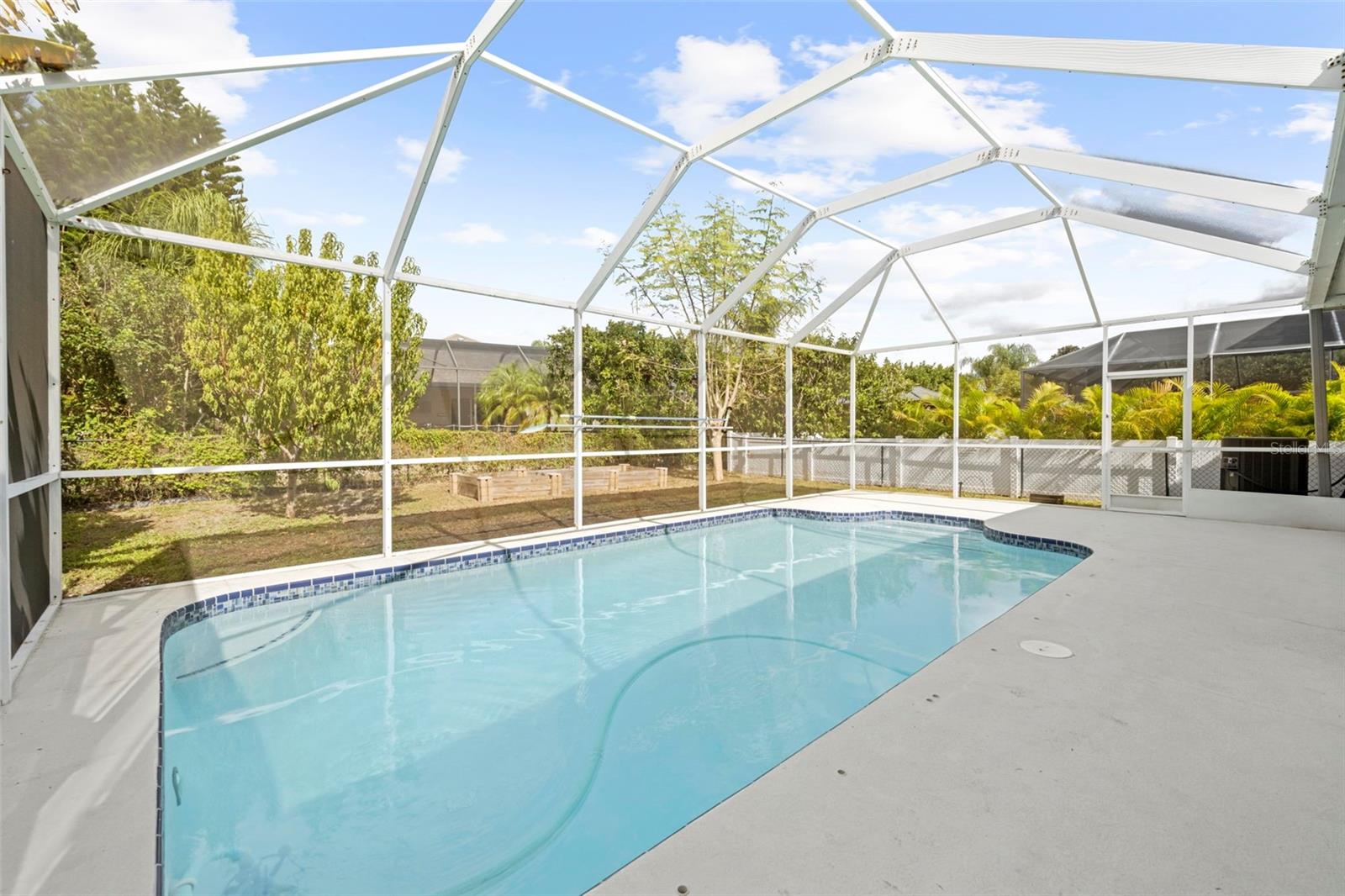 Image 76 of 80 For 10447 Peppergrass Court