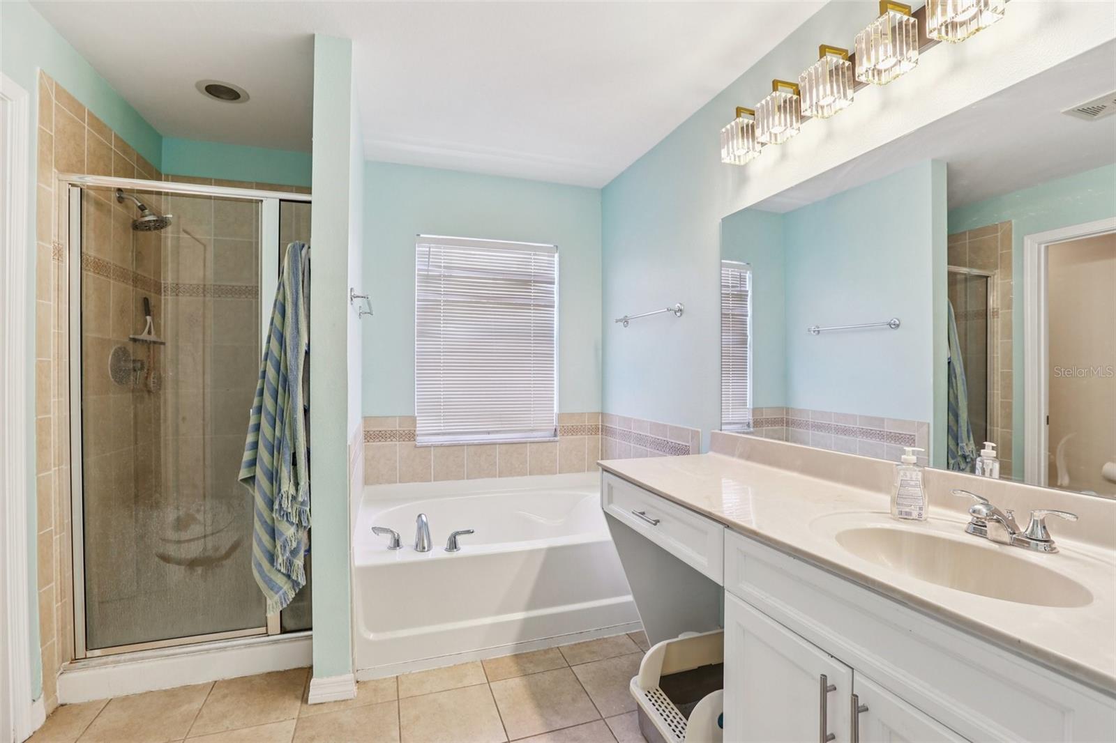 Image 19 of 34 For 11385 Cocoa Beach Drive