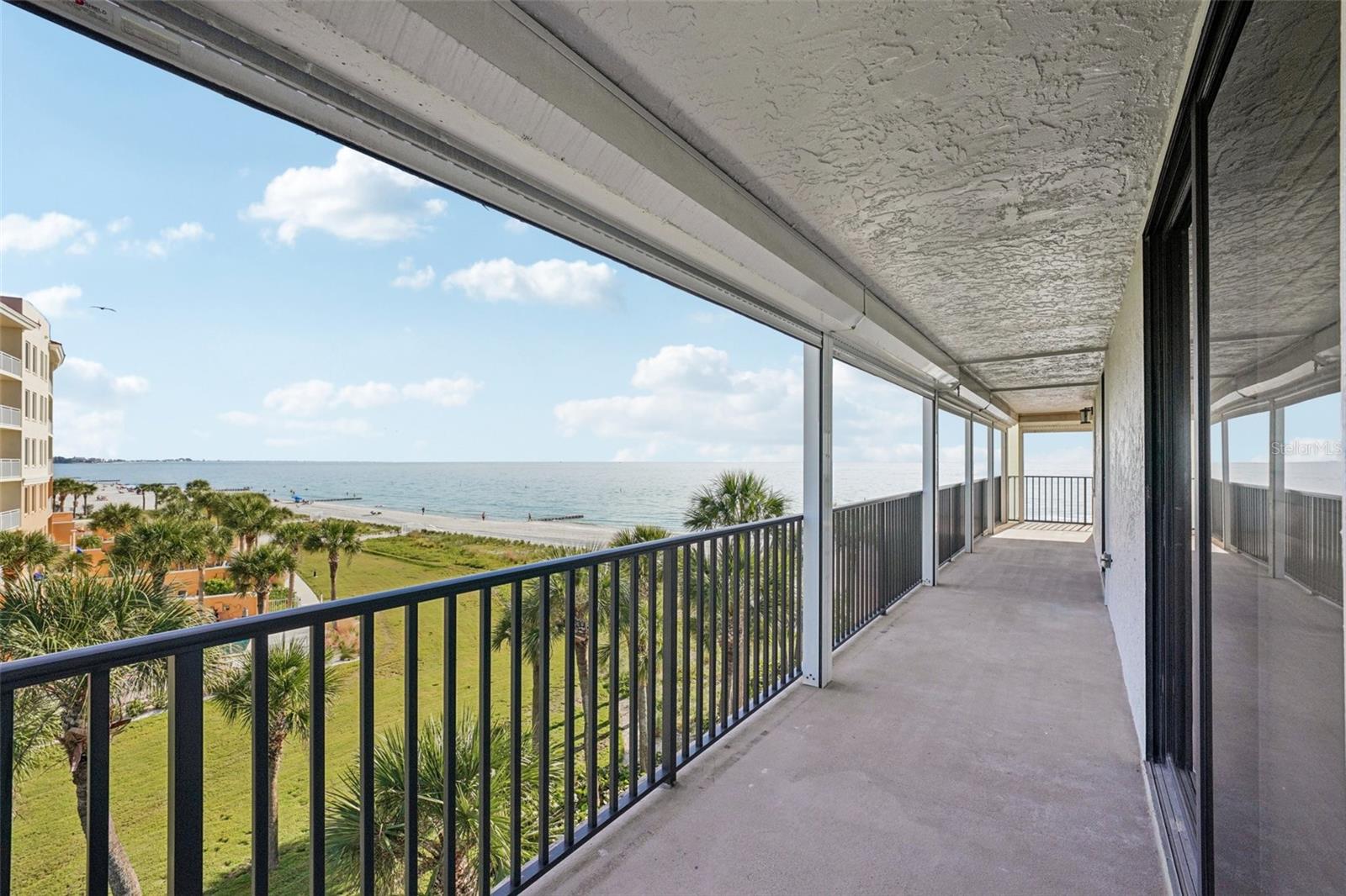 Image 18 of 45 For 15316 Gulf Boulevard 301