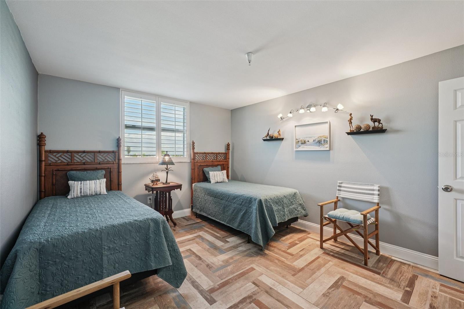 Image 39 of 45 For 15316 Gulf Boulevard 301