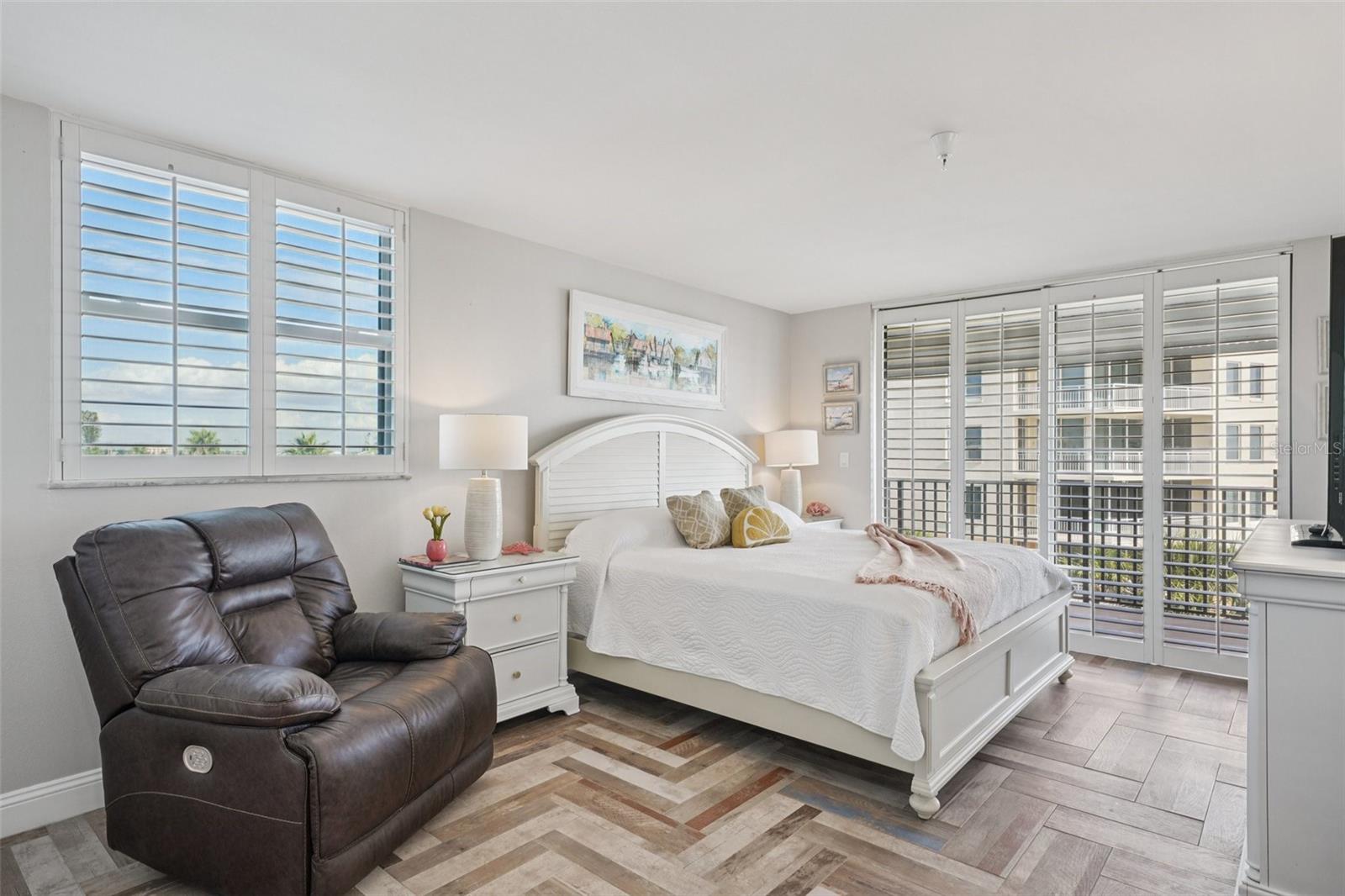 Image 41 of 45 For 15316 Gulf Boulevard 301