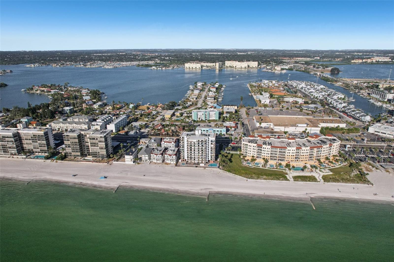 Image 42 of 45 For 15316 Gulf Boulevard 301