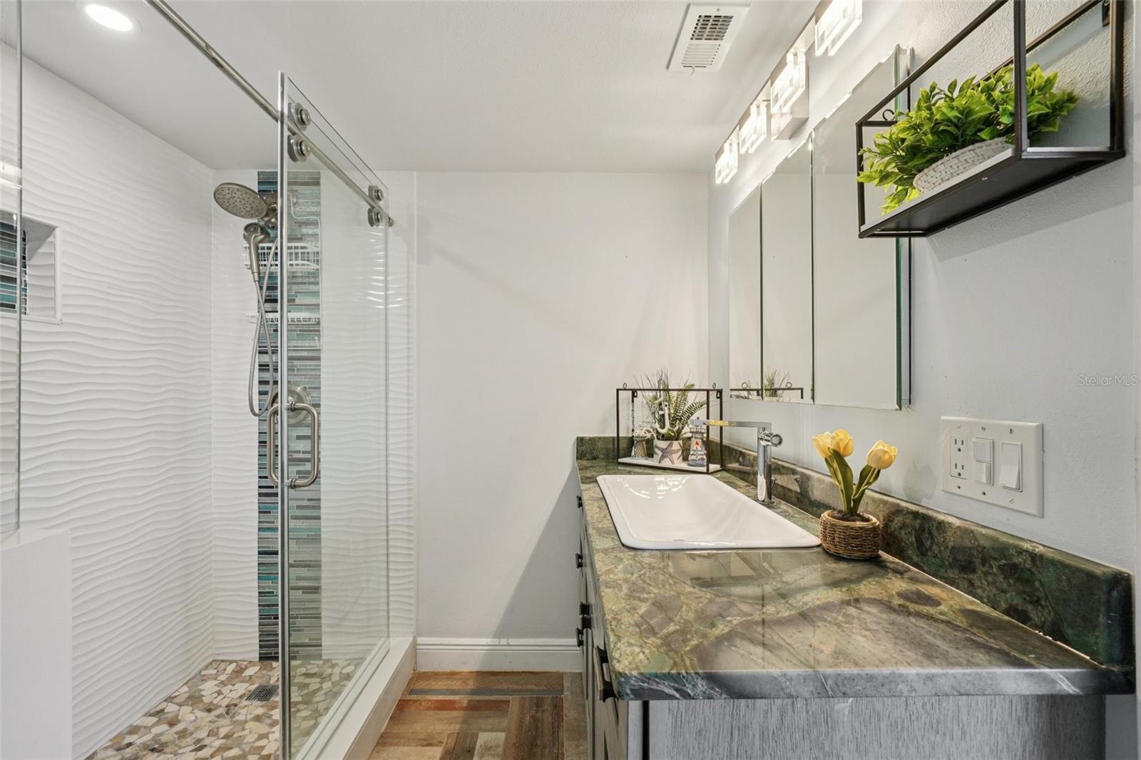 Image 44 of 45 For 15316 Gulf Boulevard 301