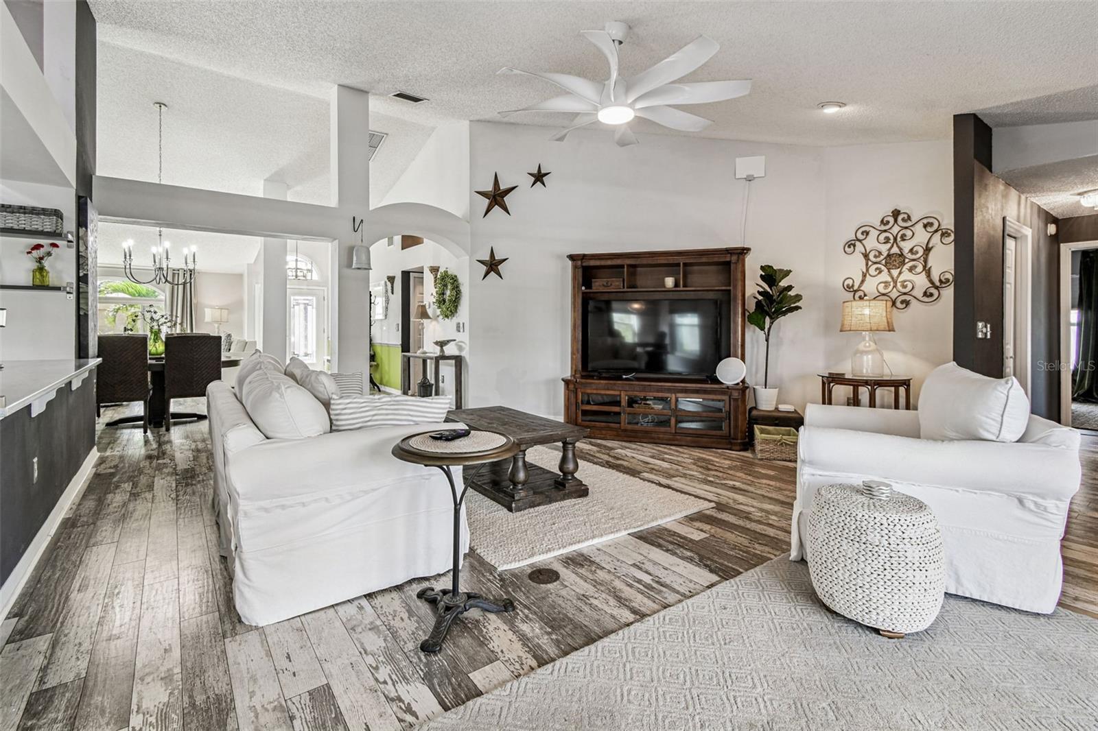 Image 16 of 55 For 13022 Prestwick Drive