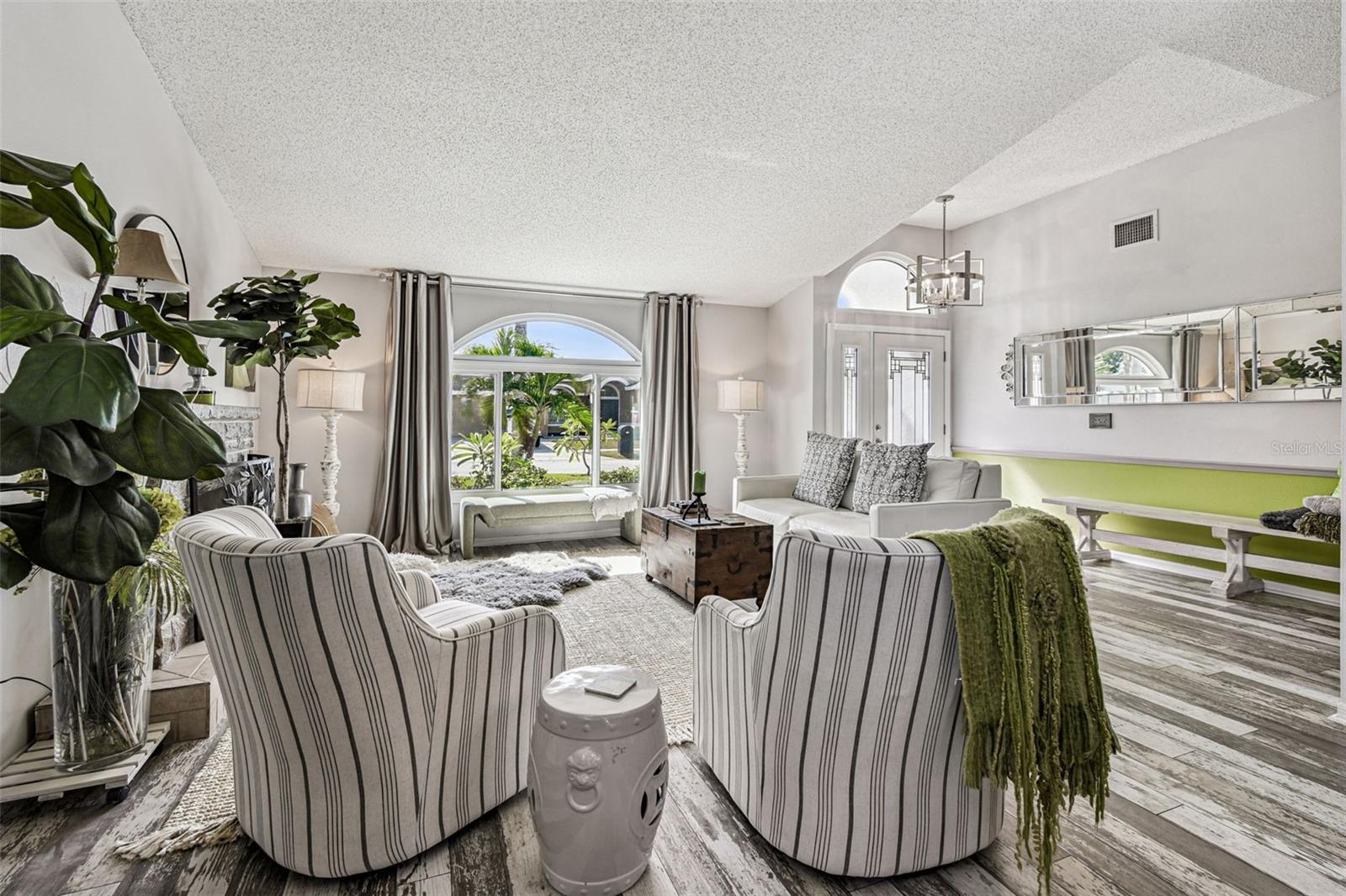 Image 5 of 55 For 13022 Prestwick Drive