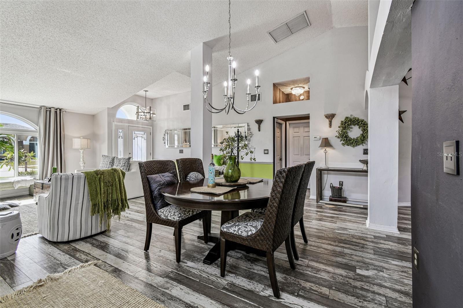 Image 9 of 55 For 13022 Prestwick Drive