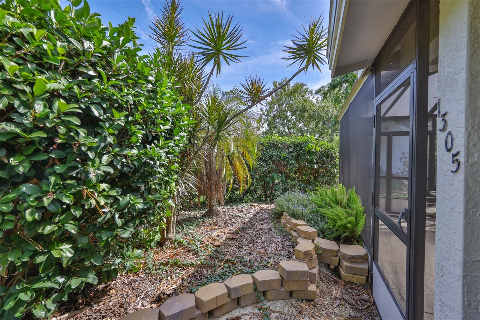 Image 32 of 46 For 1305 Spry Court