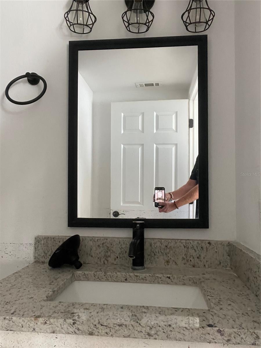 Image 21 of 52 For 7313 Mako Drive