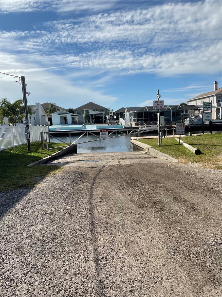 Image 45 of 52 For 7313 Mako Drive