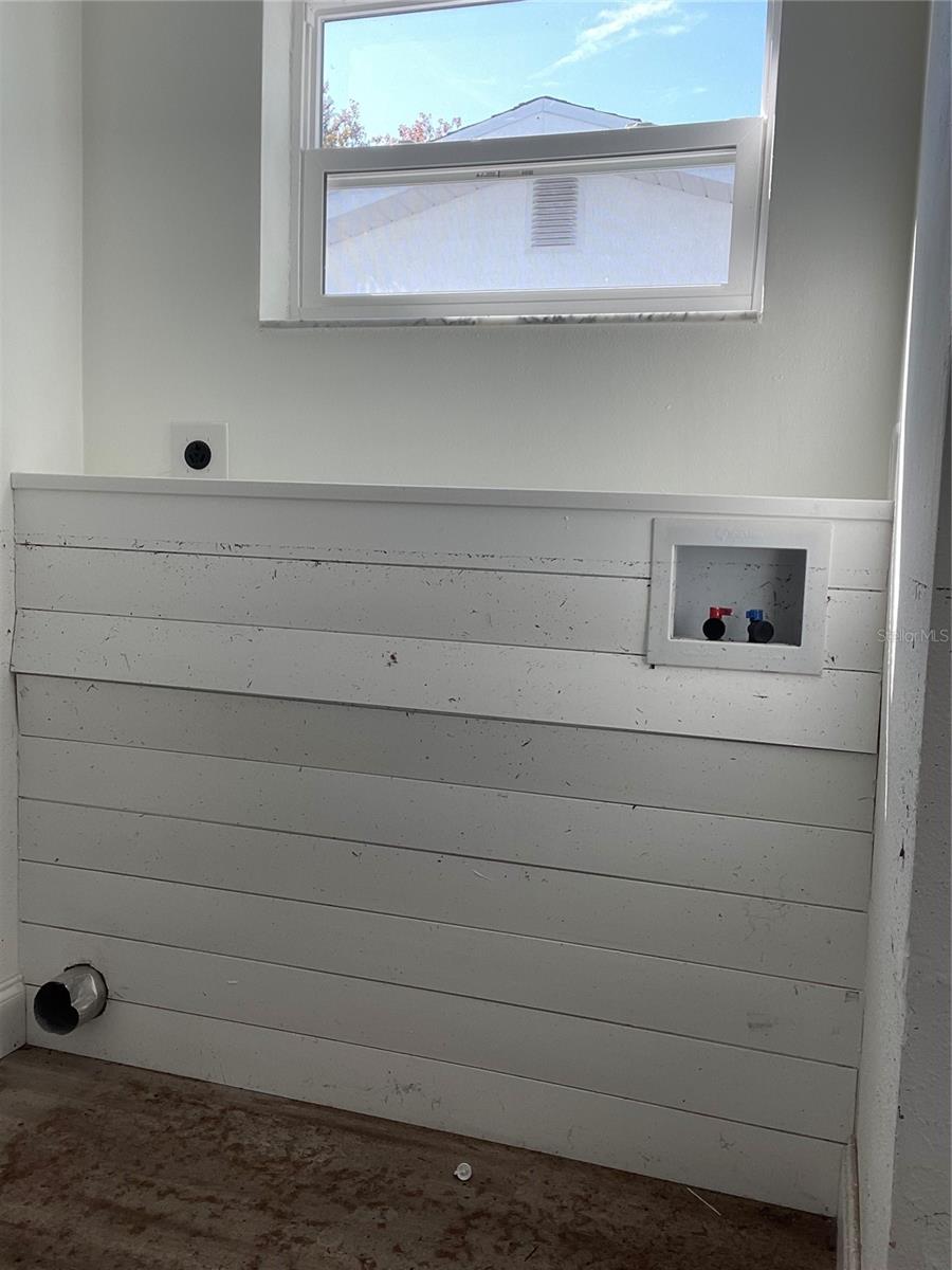 Image 7 of 52 For 7313 Mako Drive