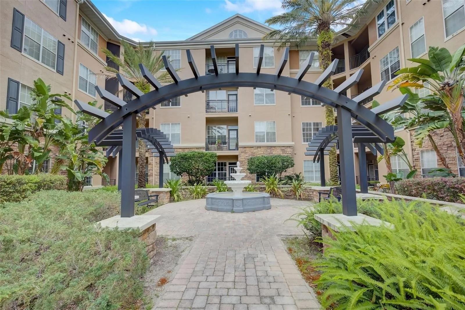 Image 4 of 15 For 4221 Spruce Street 2420