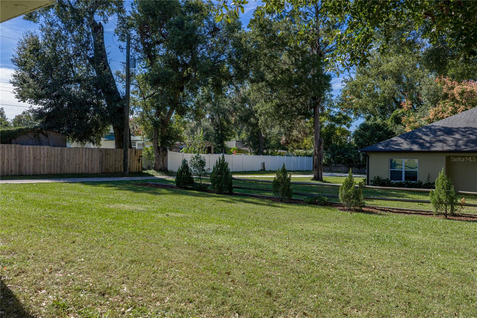 Image 40 of 43 For 13907 9th Street