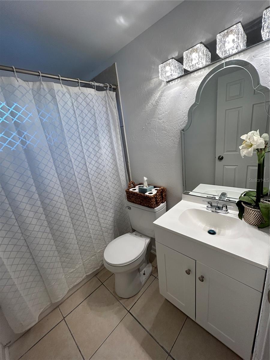 Image 11 of 12 For 7313 Royal Palm Drive