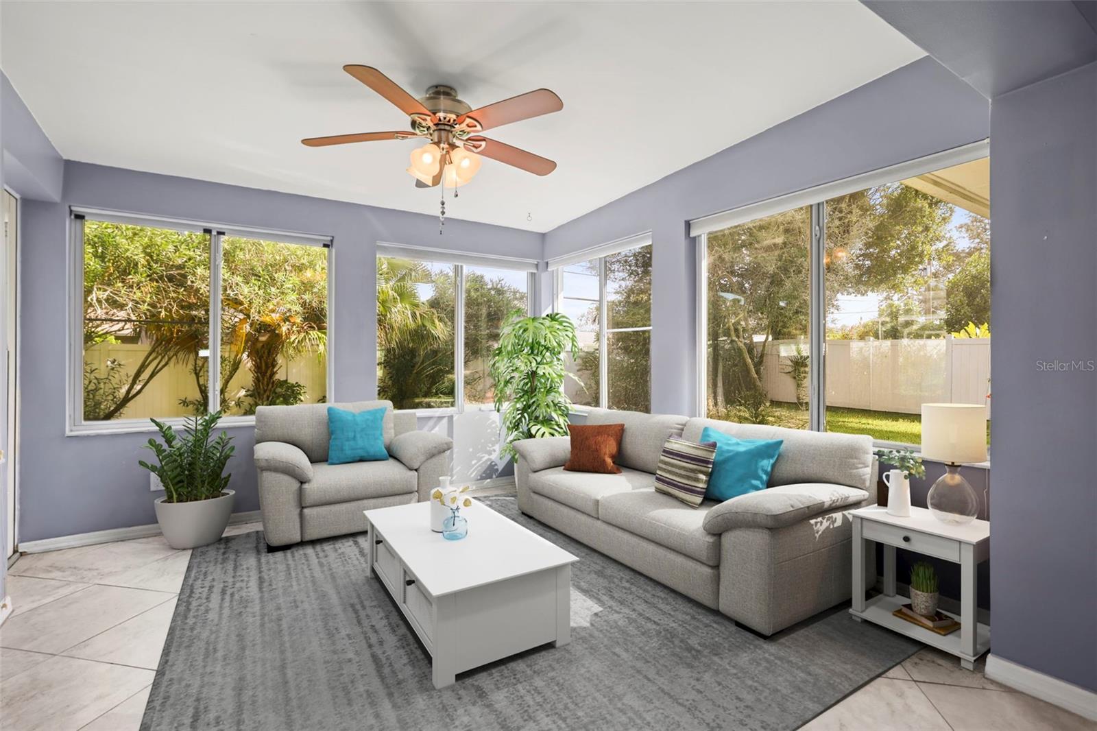 Image 17 of 38 For 1439 Viewtop Drive