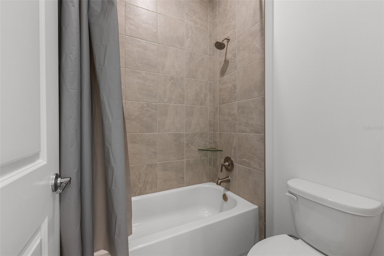 Image 23 of 48 For 9185 Sanders Tree Loop