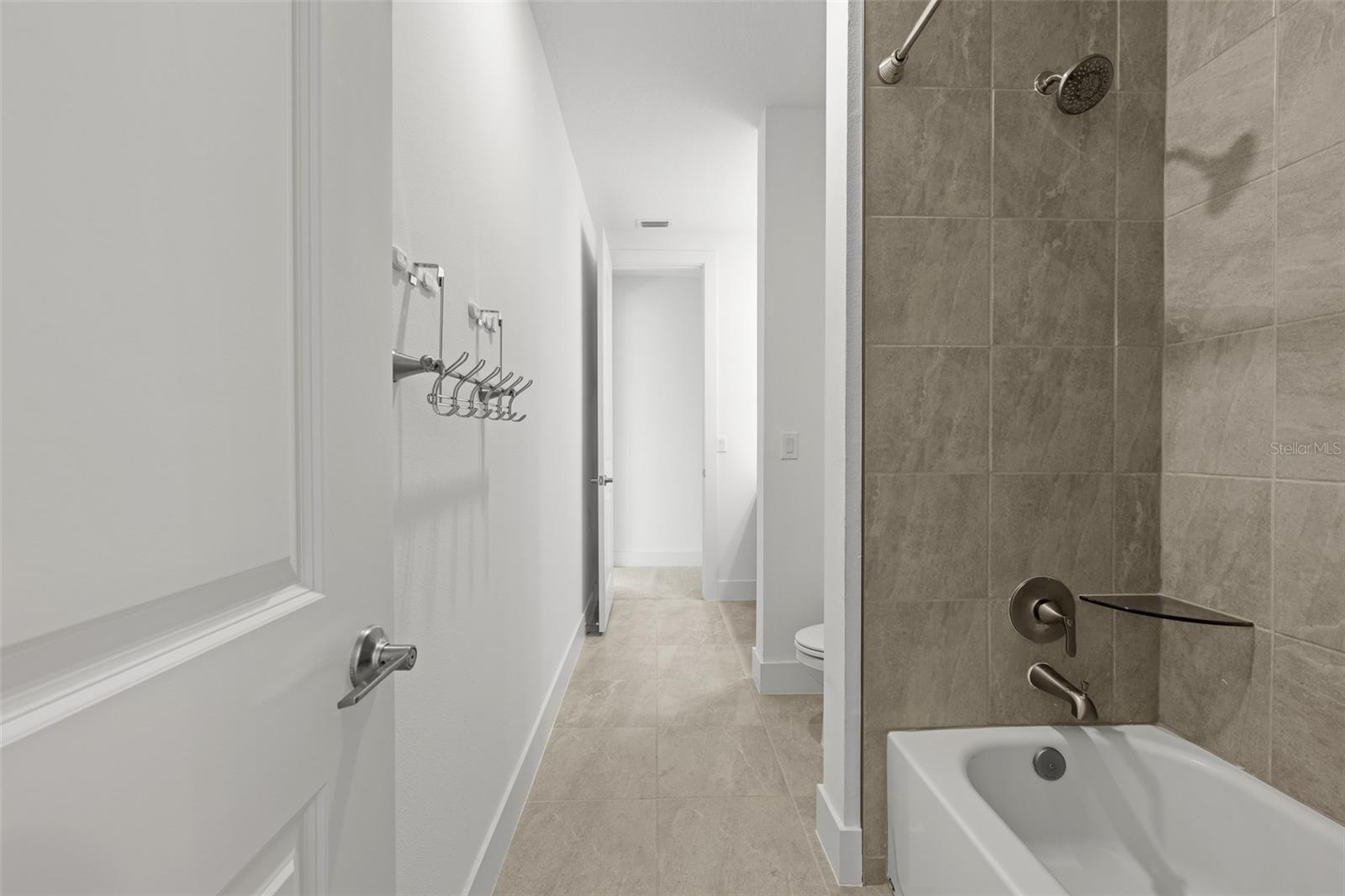 Image 30 of 48 For 9185 Sanders Tree Loop