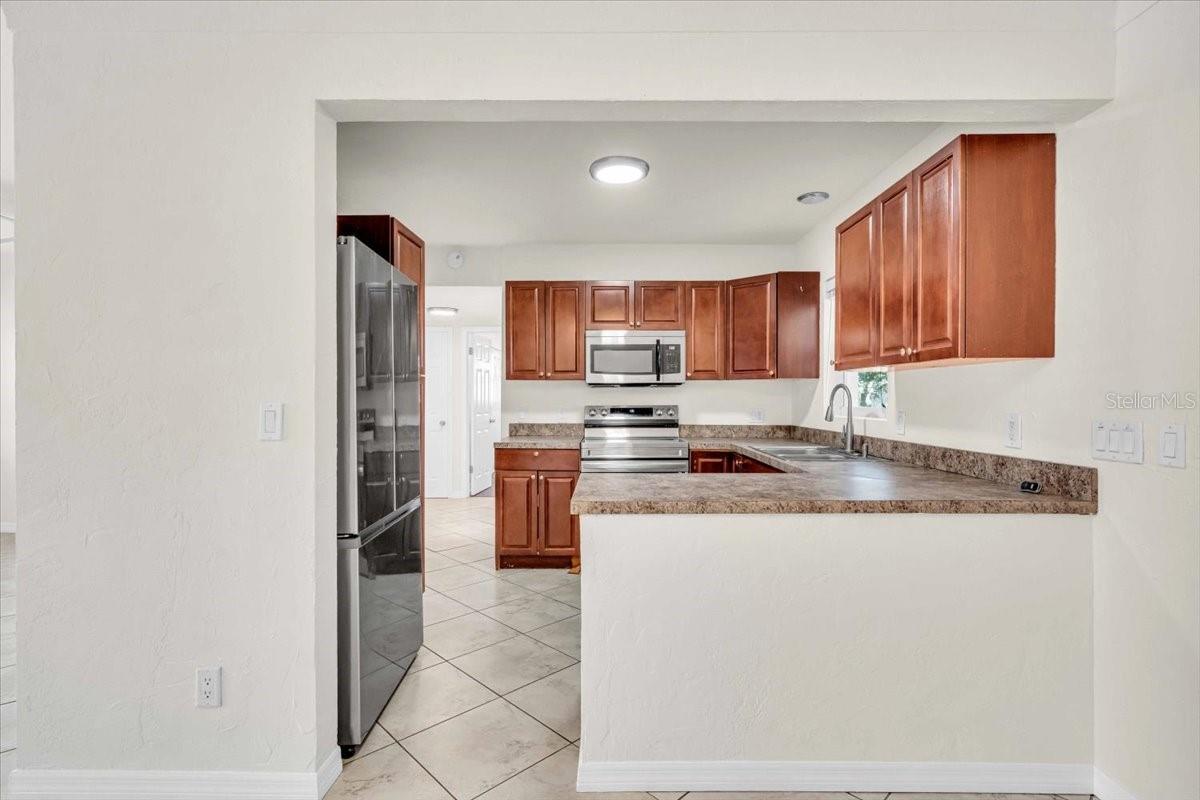 Image 10 of 27 For 8793 113th Street